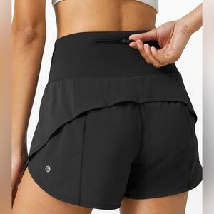 Lululemon Speed Up Shorts 4” in black
